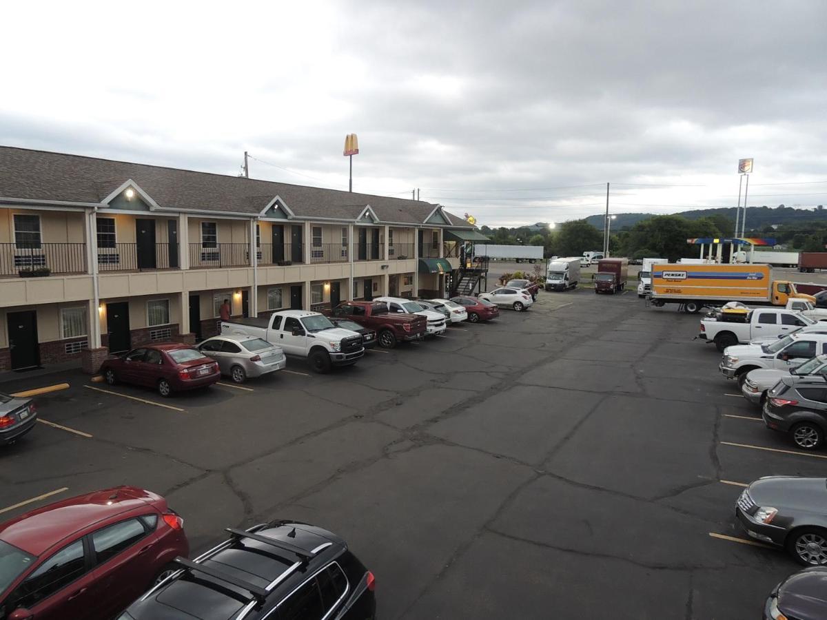 スーパー 8 バイ ウインダム ミフリンビル ニア ブルームズバーグ Mifflinville エクステリア 写真
